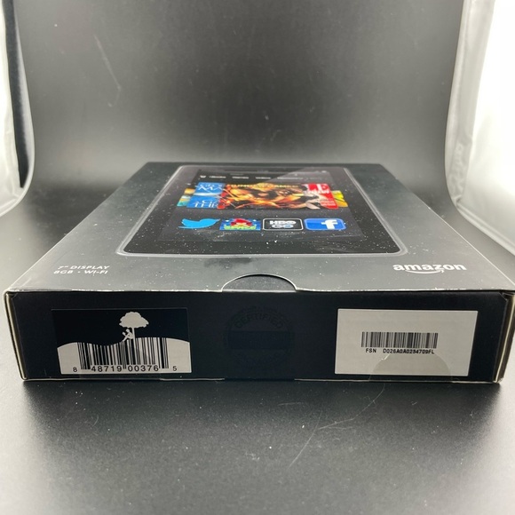 New in box Amazon Kindle Fire, 7 Display, 8 GB, Wi-Fi, (2nd Generation), - Picture 2 of 4